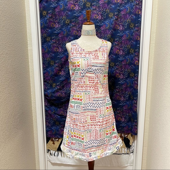 π Colorful art pattern dress - Picture 2 of 12